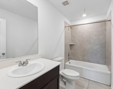 7781 Ruellia Road - Photo Thumbnail 14