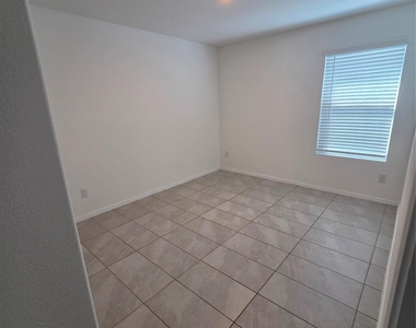 7781 Ruellia Road - Photo Thumbnail 12