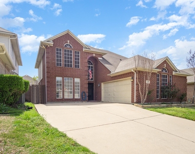 4704 Carolina Trace Trail - Photo Thumbnail 1
