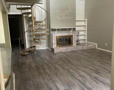 9820 Smokefeather Lane - Photo Thumbnail 1