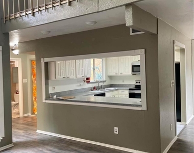 9820 Smokefeather Lane - Photo Thumbnail 3