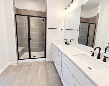 4708 Craymore Road - Photo Thumbnail 6