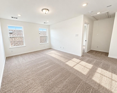 4708 Craymore Road - Photo Thumbnail 7