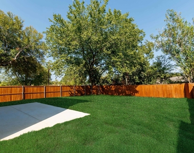 789 Wa Denton Drive - Photo Thumbnail 4