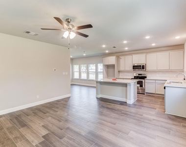 789 Wa Denton Drive - Photo Thumbnail 12