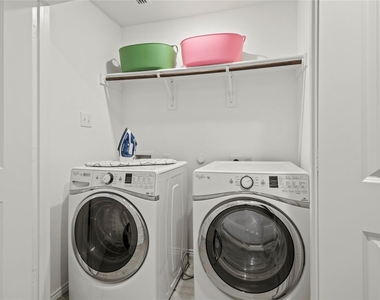3032 Ashbrook Lane - Photo Thumbnail 26