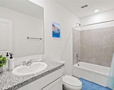 3032 Ashbrook Lane - Photo Thumbnail 22