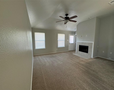 2064 Falls Creek Drive - Photo Thumbnail 9