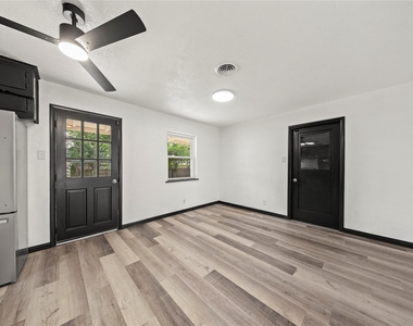 5316 Ammons - Photo Thumbnail 14