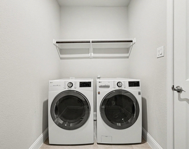 2317 Willow Garden Drive - Photo Thumbnail 32