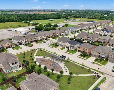 2317 Willow Garden Drive - Photo Thumbnail 36