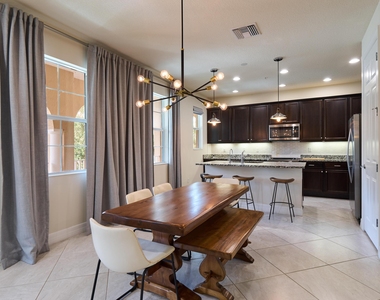 1080 Community Drive - Photo Thumbnail 4