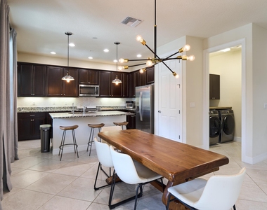 1080 Community Drive - Photo Thumbnail 6