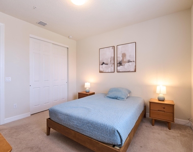 1080 Community Drive - Photo Thumbnail 17