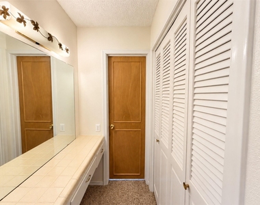 7 Timberside Drive - Photo Thumbnail 19
