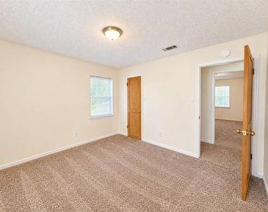 7 Timberside Drive - Photo Thumbnail 12