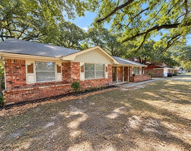7 Timberside Drive - Photo Thumbnail 3