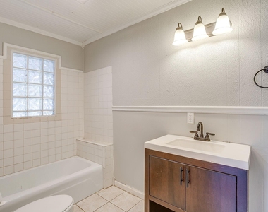 406 Bellevue Drive - Photo Thumbnail 21