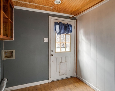 406 Bellevue Drive - Photo Thumbnail 26