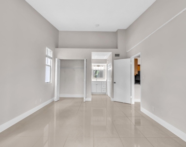 601 Lyons Road - Photo Thumbnail 24
