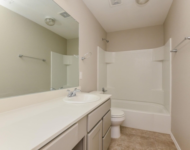 6252 Outrigger Road - Photo Thumbnail 12