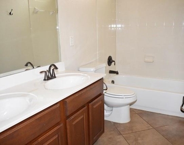 10312 Colfax Drive - Photo Thumbnail 17