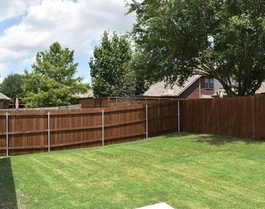 10312 Colfax Drive - Photo Thumbnail 19