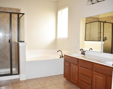 10312 Colfax Drive - Photo Thumbnail 14