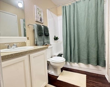 691 Lantana Drive - Photo Thumbnail 6