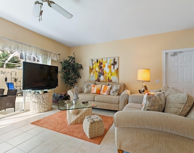 58 Tall Oaks Circle - Photo Thumbnail 4
