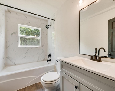 105 Weaver Street - Photo Thumbnail 16