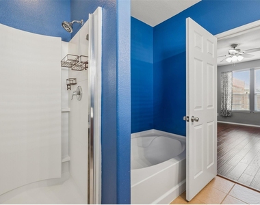 409 Mariscal Place - Photo Thumbnail 17