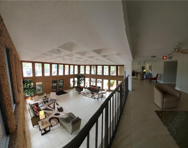9233 Sw 8th Street - Photo Thumbnail 3