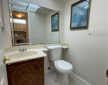 9233 Sw 8th Street - Photo Thumbnail 12