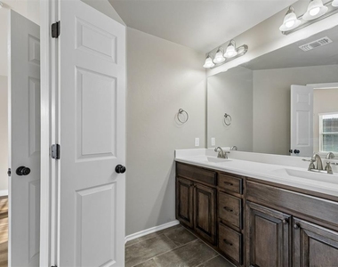 15521 Boulder Drive - Photo Thumbnail 25