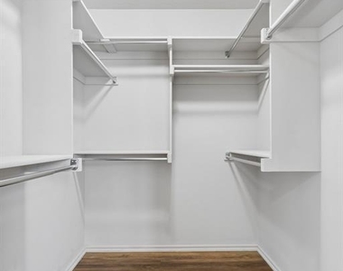 15521 Boulder Drive - Photo Thumbnail 28