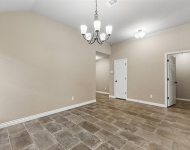 15521 Boulder Drive - Photo Thumbnail 17