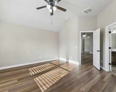 15521 Boulder Drive - Photo Thumbnail 24