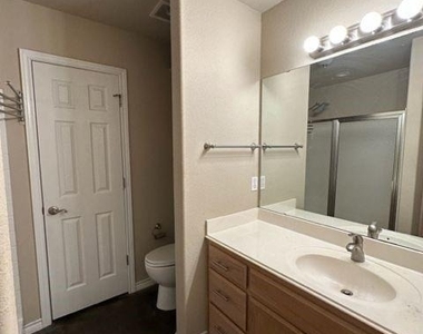 2457 Independence Boulevard - Photo Thumbnail 15