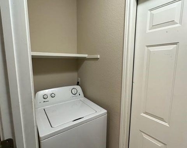 2457 Independence Boulevard - Photo Thumbnail 18