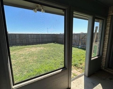 2457 Independence Boulevard - Photo Thumbnail 20
