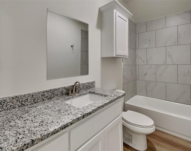 9118 Mclendon Court - Photo Thumbnail 10