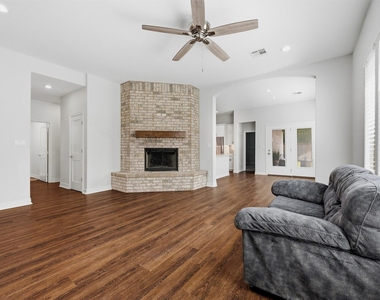 3820 Iron Ore Drive - Photo Thumbnail 5