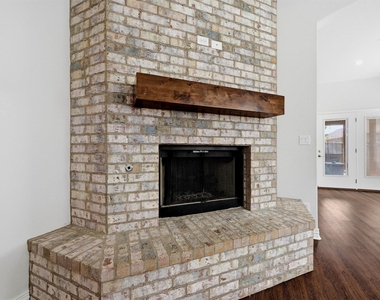 3820 Iron Ore Drive - Photo Thumbnail 7