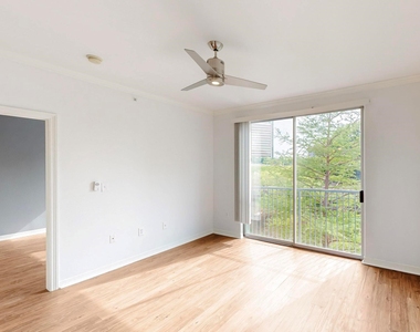 330 Las Colinas Boulevard E - Photo Thumbnail 4