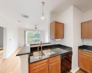 330 Las Colinas Boulevard E - Photo Thumbnail 7
