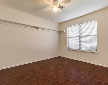 517 Firelane Road - Photo Thumbnail 10