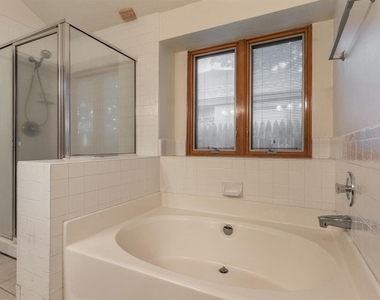 517 Firelane Road - Photo Thumbnail 9