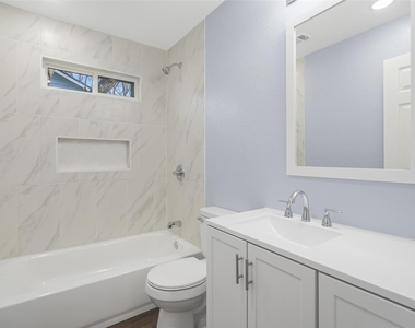 401 Miller Street - Photo Thumbnail 17
