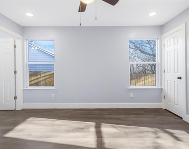 401 Miller Street - Photo Thumbnail 10
